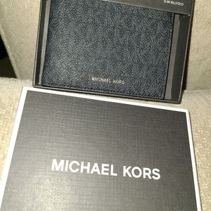 Michael Kors wallet